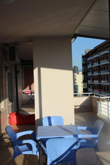 Lavandula Ring Tirana Buitenkant foto